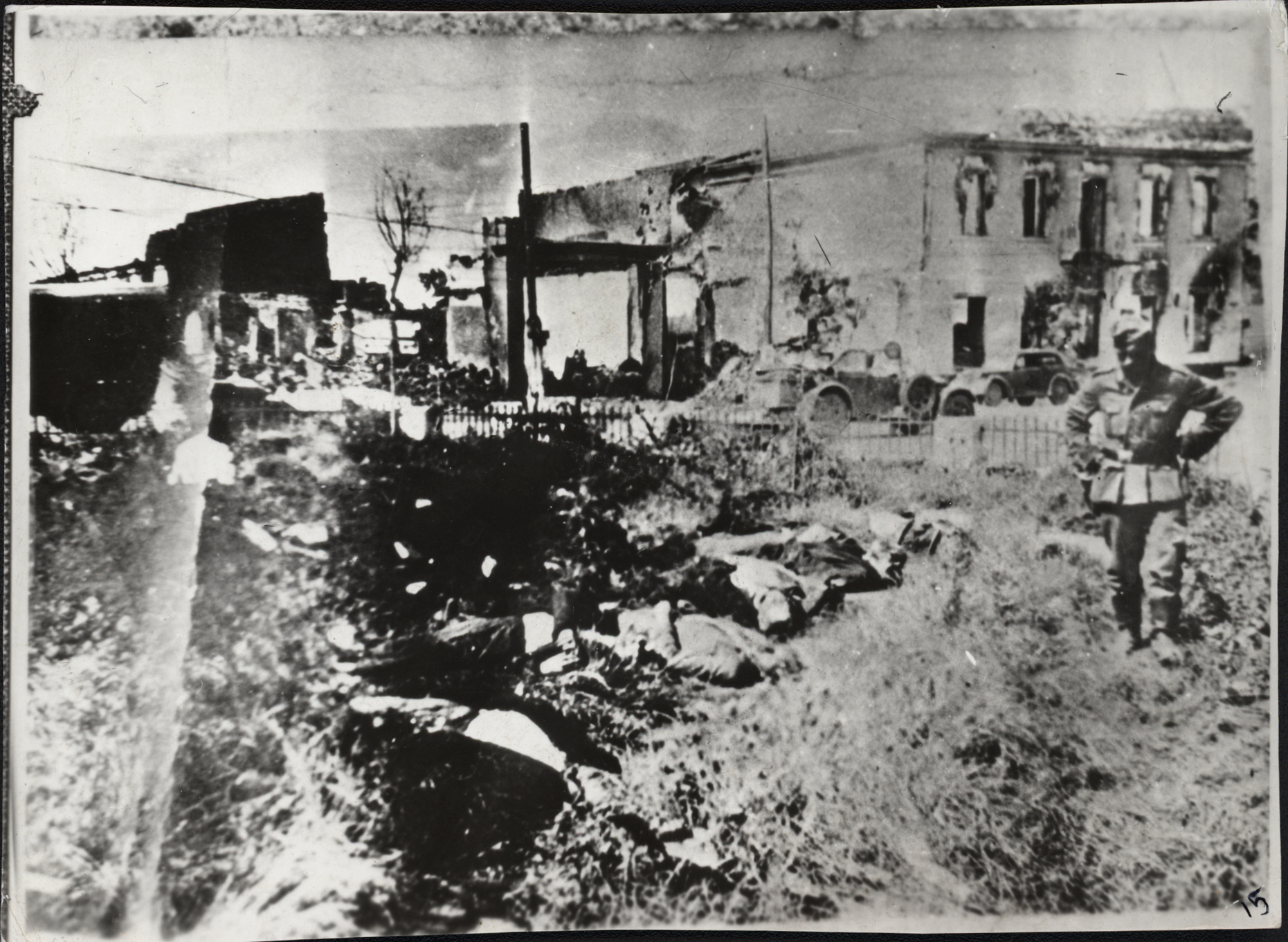 Jewish victims of the shooting at the Nikolaevskiy Cathedral Square, July 1941